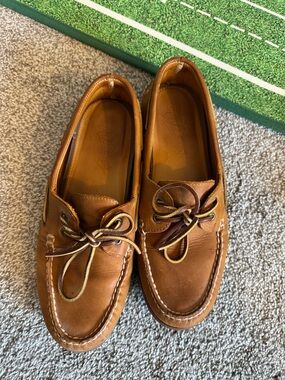 Sperry Chestnut Leather Classic Boat Shoes